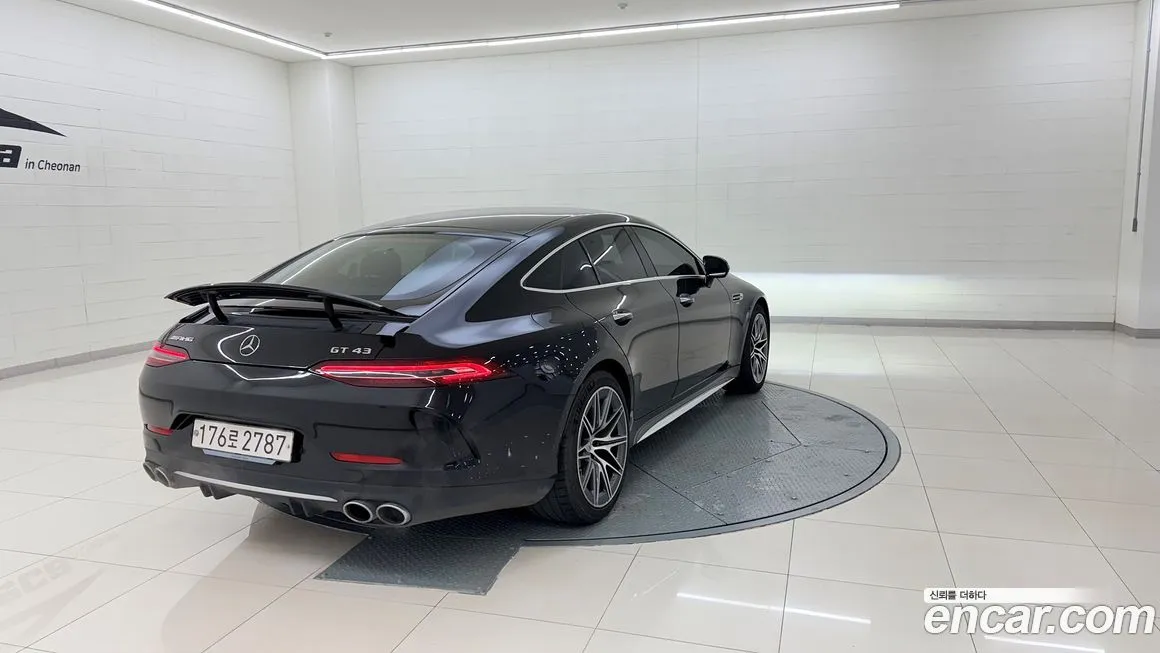 Mercedes-Benz AMG GT — фото 6