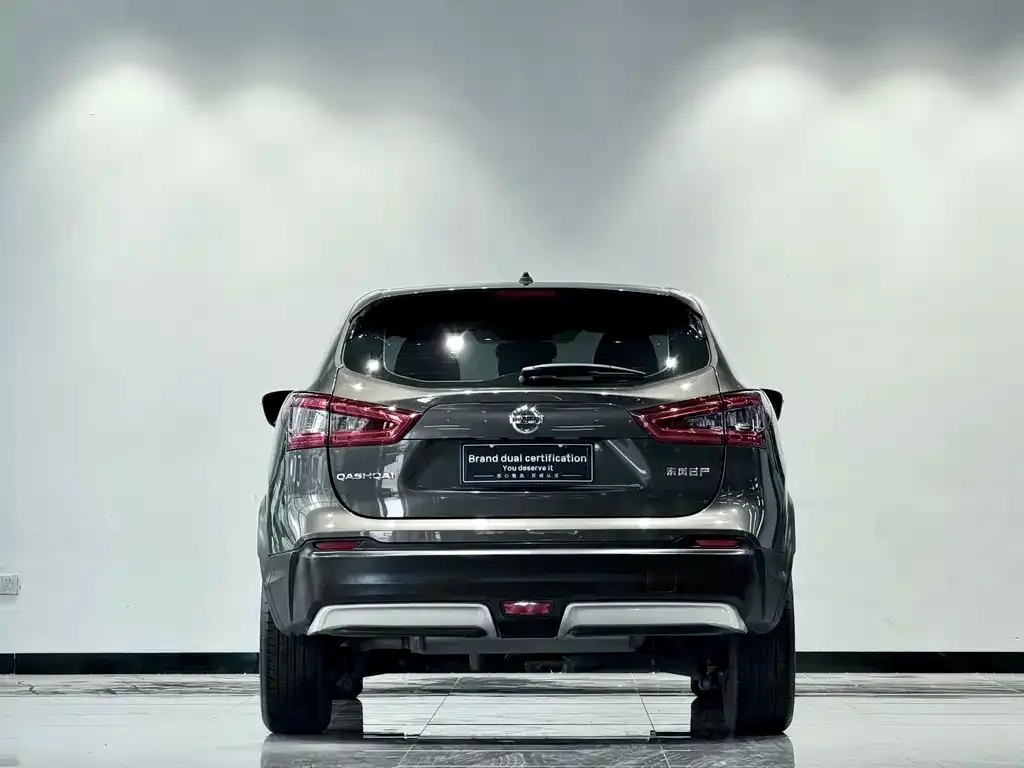 Nissan Qashqai 2021 из CN, фото 2