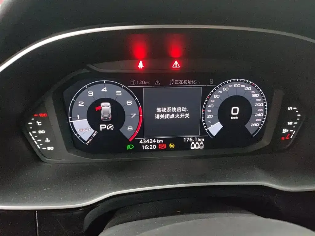 Audi Q3 2021 из CN, фото 9