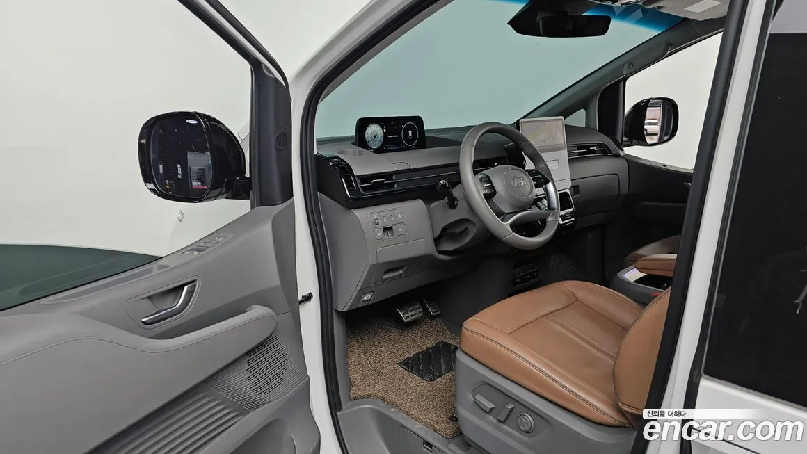 Hyundai Staria 2025 из KR, фото 6