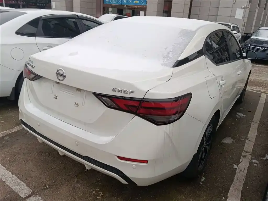Nissan Sylphy 2022 из CN, фото 2