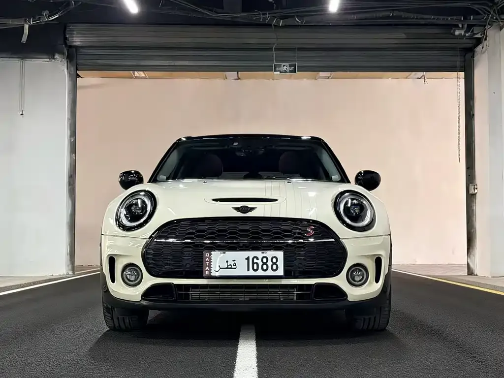 MINI Clubman — фото 3
