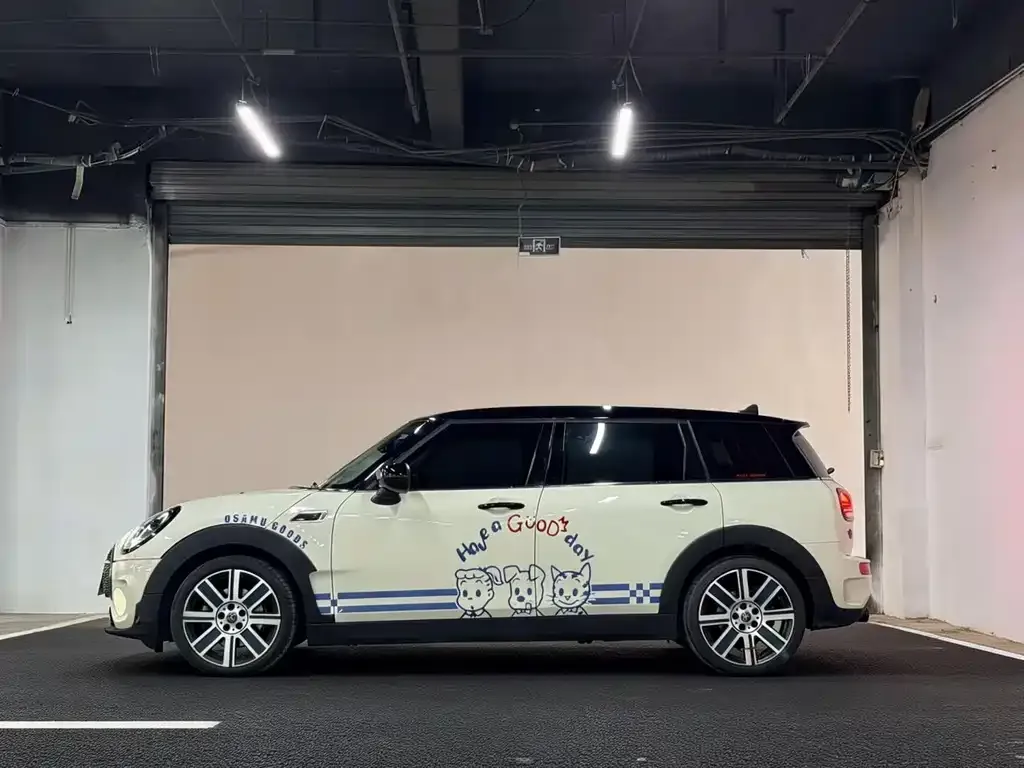 MINI Clubman — фото 9