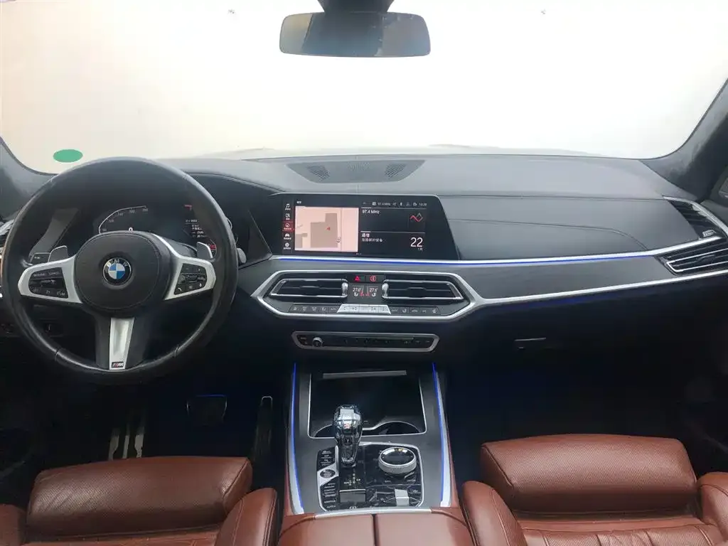 BMW X7 — фото 6