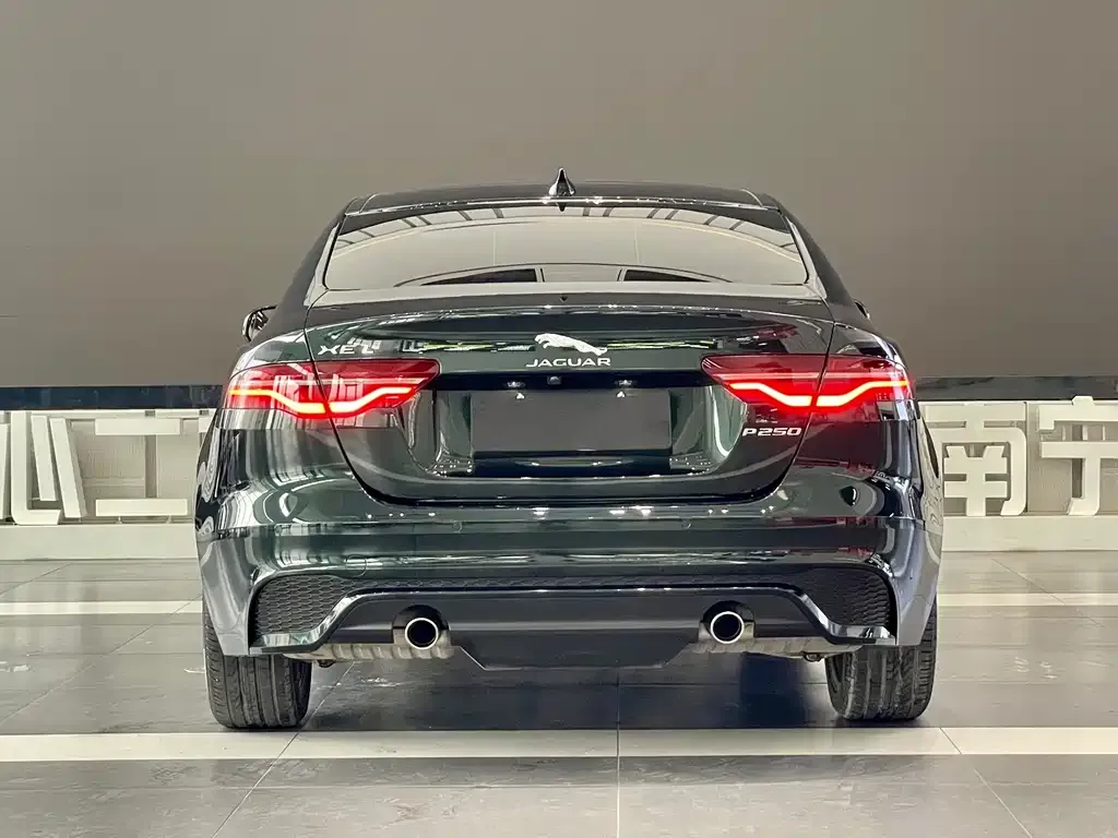Jaguar XEL — фото 2