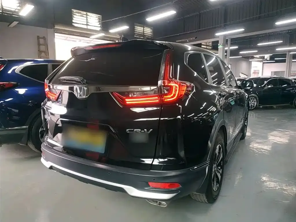 Honda CR-V — фото 10