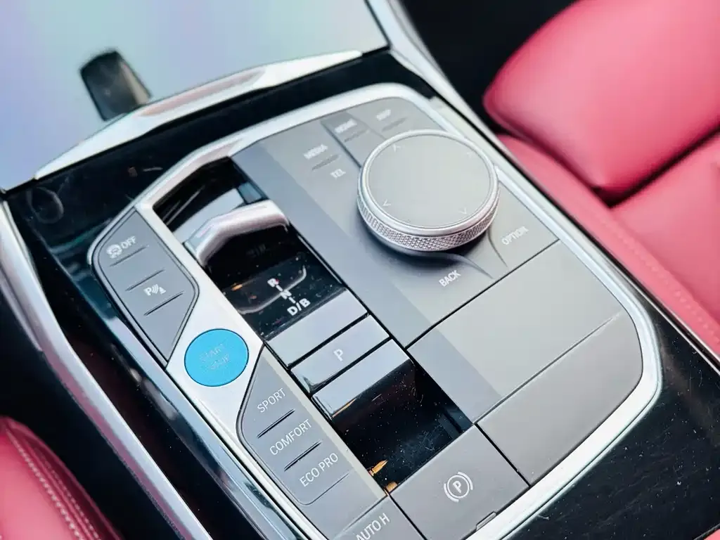 BMW i3 — фото 7