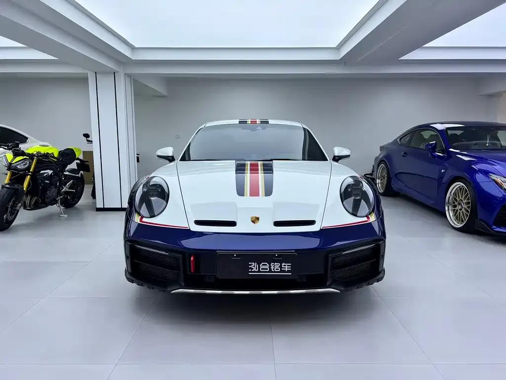 Porsche 911 2024 из CN, фото 10