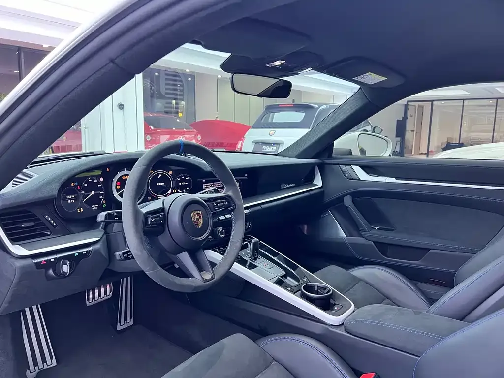 Porsche 911 2024 из CN, фото 4