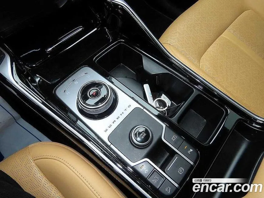 Kia Sorento — фото 9