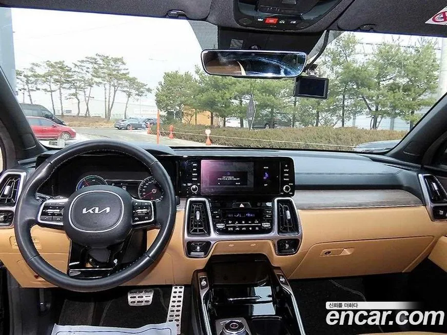 Kia Sorento — фото 7