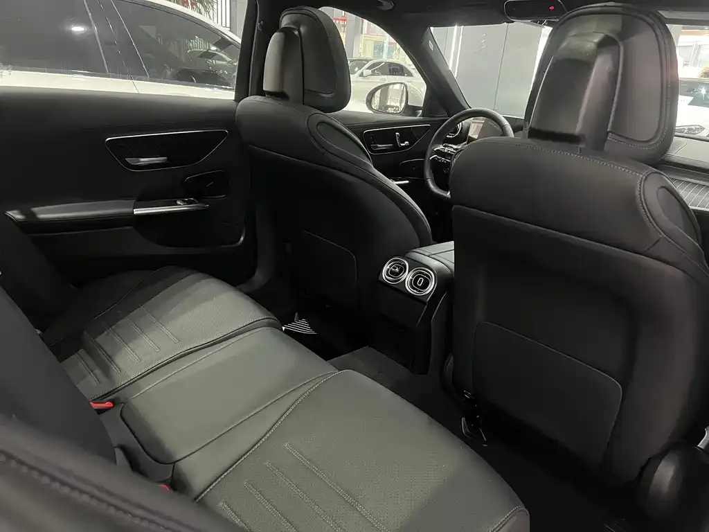 Mercedes-Benz C-Class 2023 из CN, фото 3