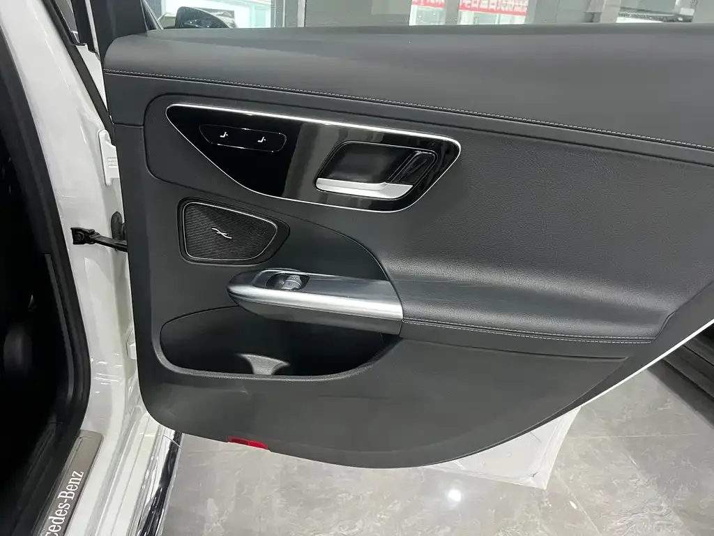 Mercedes-Benz C-Class 2023 из CN, фото 7