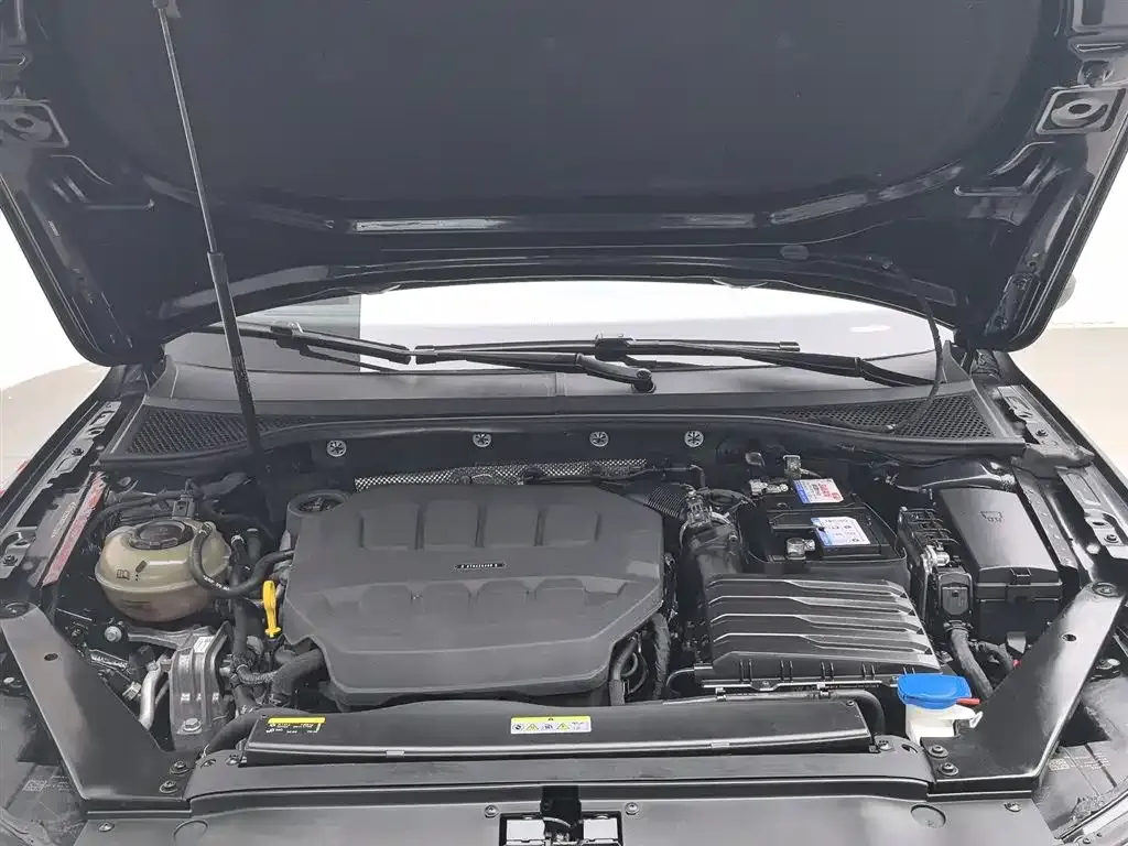 Volkswagen Magotan 2022 из CN, фото 10