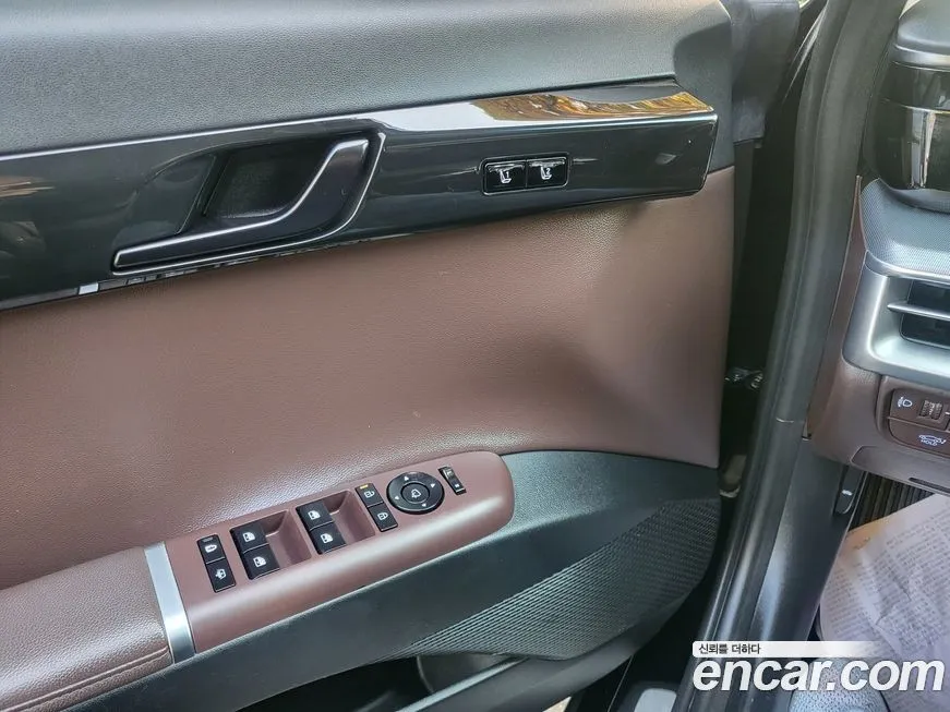 Hyundai Grandeur 2023 из KR, фото 8