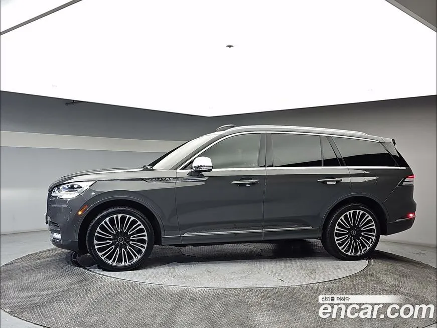 Lincoln Aviator — фото 3