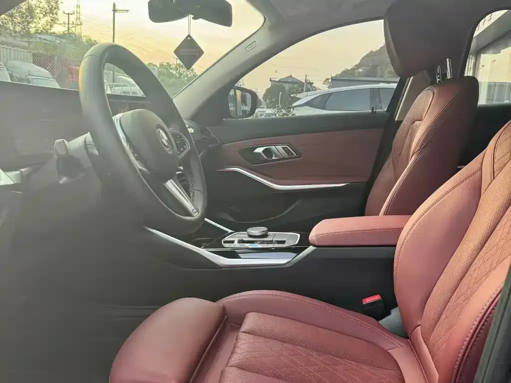 BMW i3 2024 из CN, фото 4