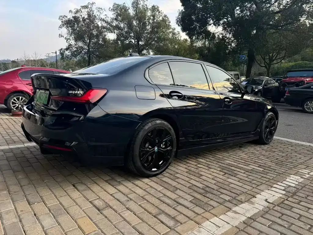 BMW i3 2024 из CN, фото 6