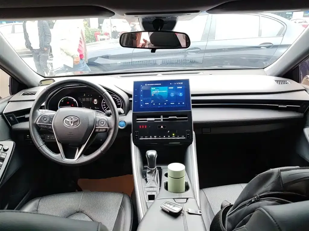 Toyota Avalon 2022 из CN, фото 2