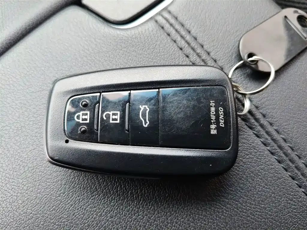Toyota Avalon 2022 из CN, фото 6