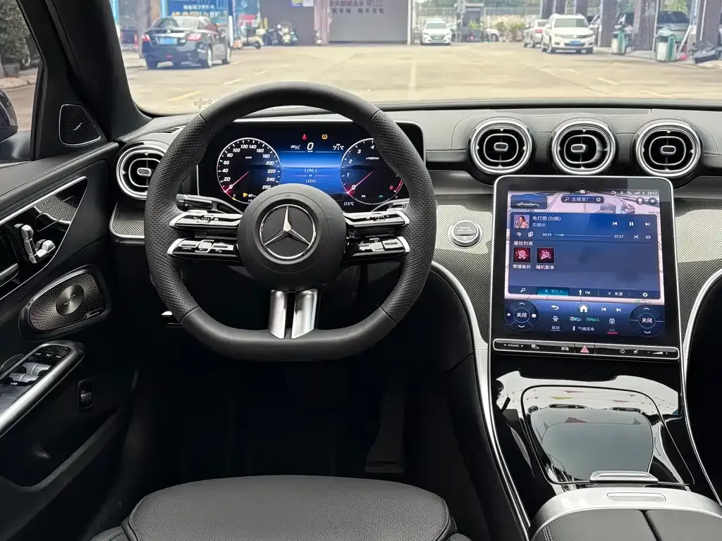 Mercedes-Benz C-Class 2024 из CN, фото 8