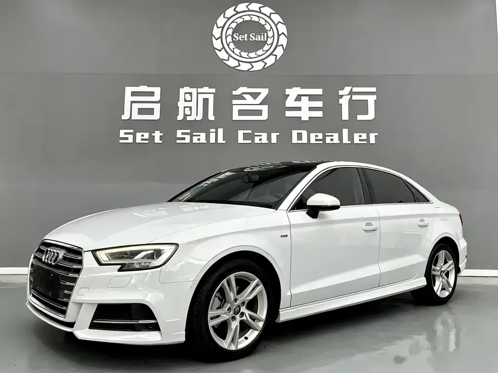 Audi A3 2021 из CN, фото 1
