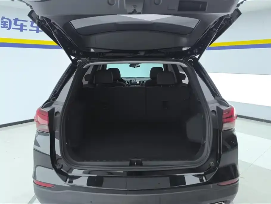 Chevrolet Equinox 2022 из CN, фото 8