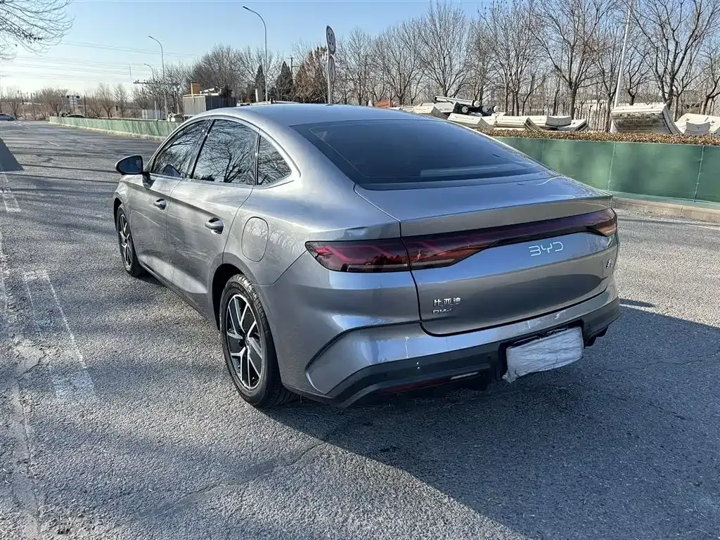 BYD Qin L — фото 10