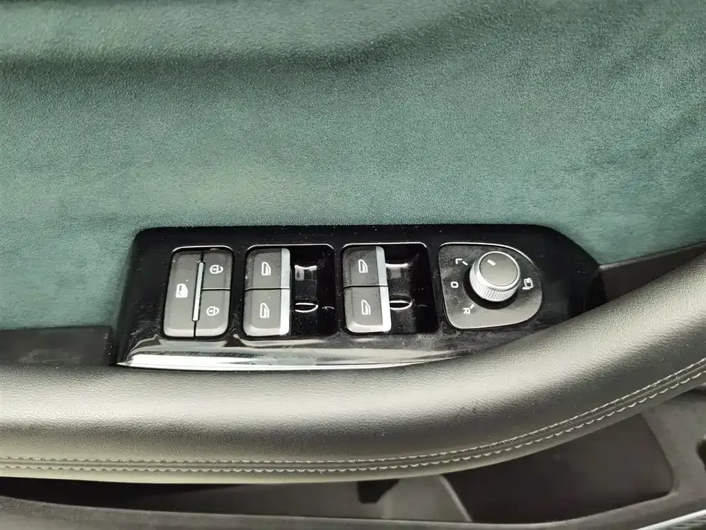 Geely Xingyue L 2021 из CN, фото 8