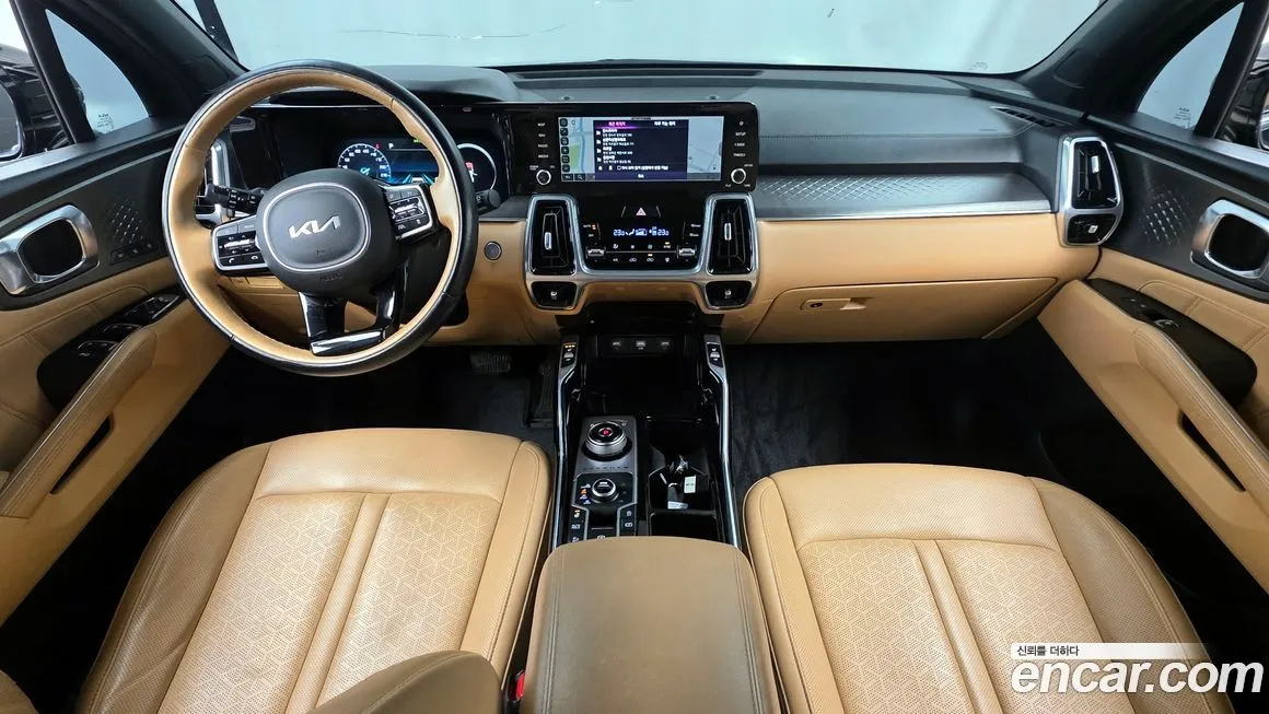 Kia Sorento — фото 7