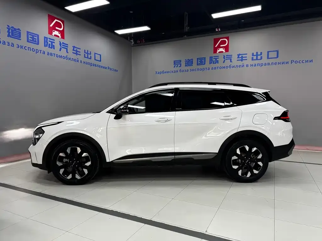 Kia Sportage 2023 из CN, фото 6