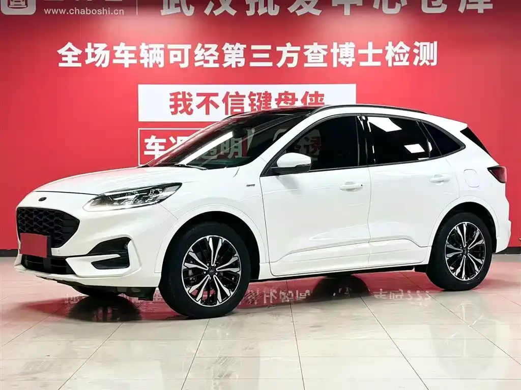 Ford Escape 2021 из CN, фото 1