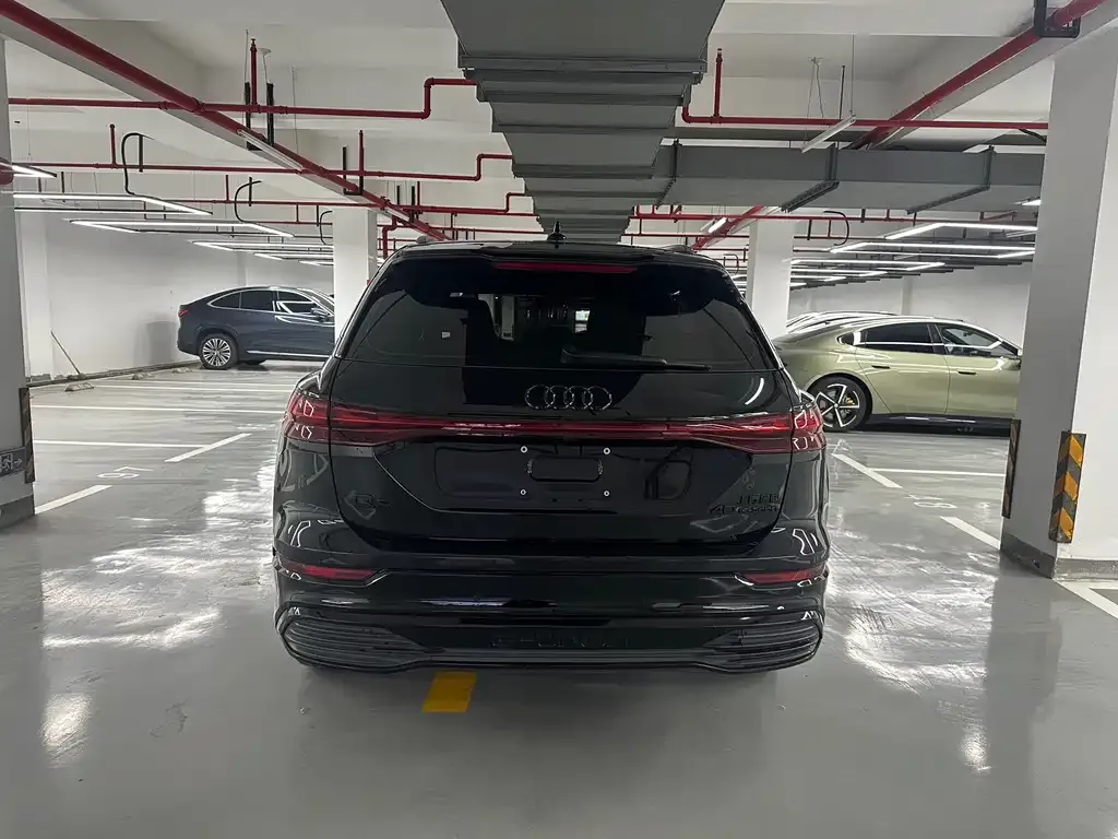 Audi Q5 e-tron — фото 4