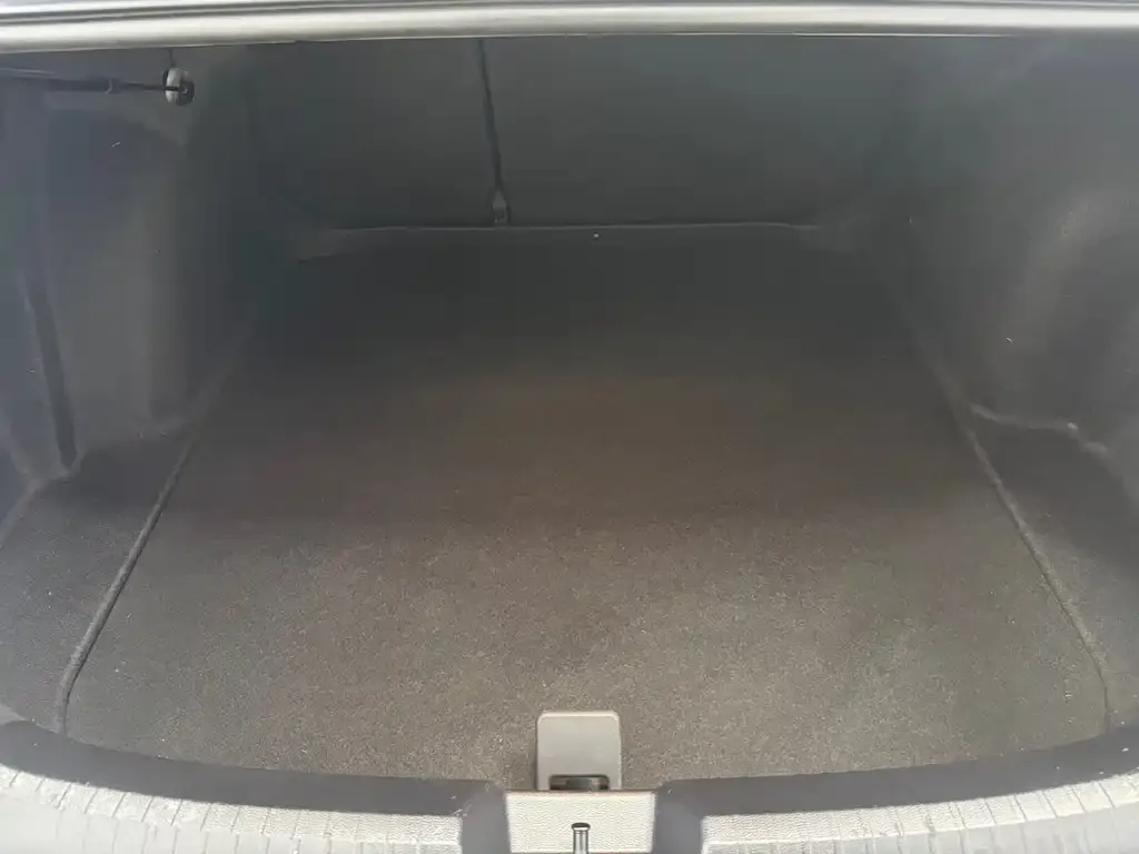 Volkswagen Sagitar 2022 из CN, фото 2