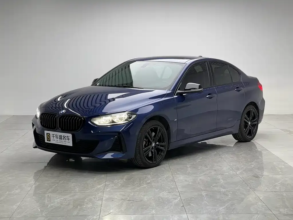 BMW 1 Series 2021 из CN, фото 1