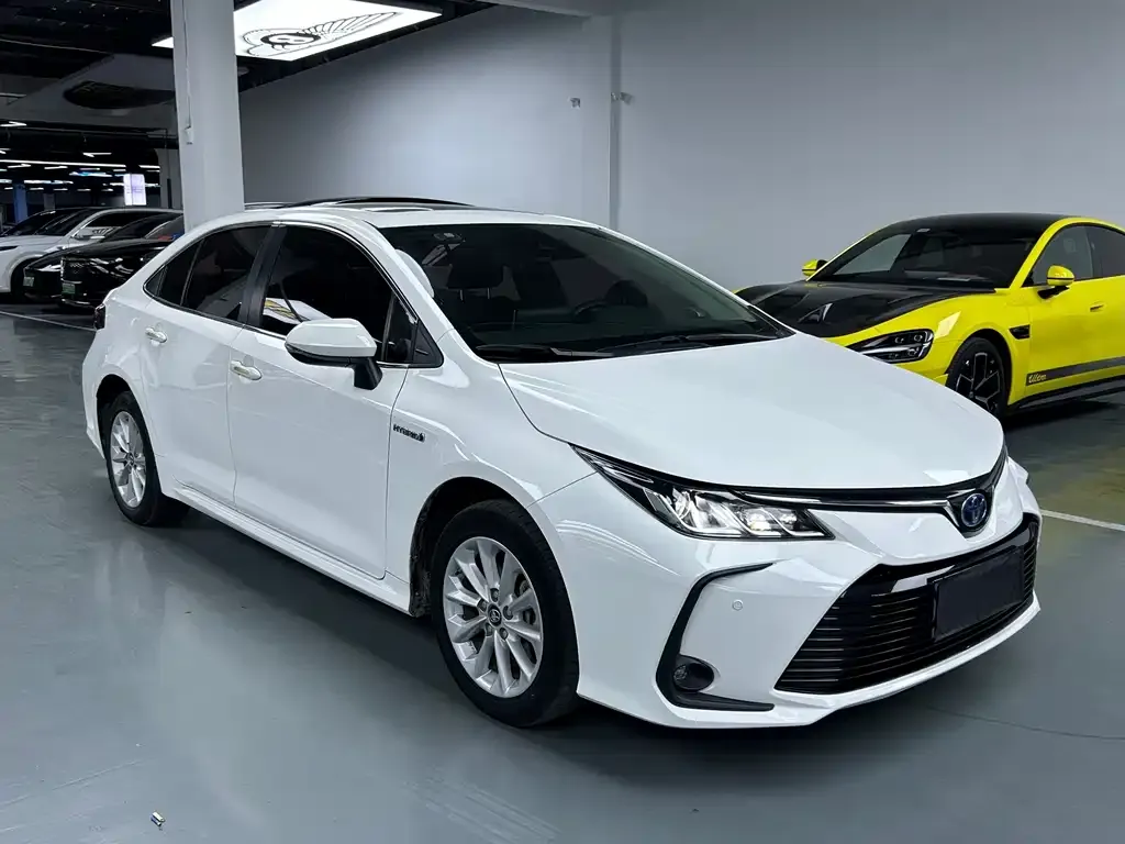 Toyota Corolla 2022 из CN, фото 10