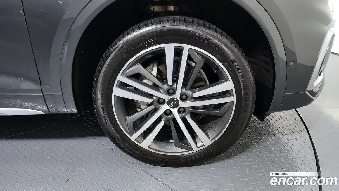 Audi Q5 2022 из KR, фото 6