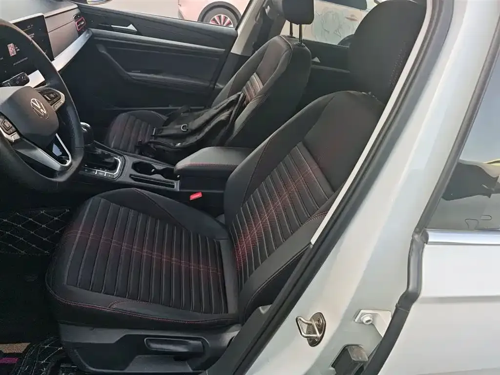 Volkswagen Lavida 2023 из CN, фото 4