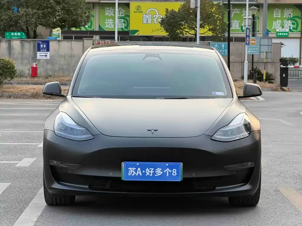 Tesla Model 3 — фото 5