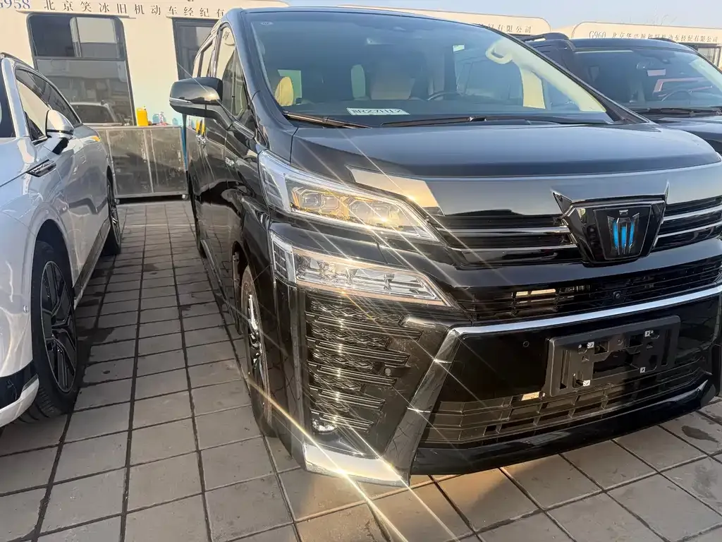 Toyota Vellfire 2023 из CN, фото 7
