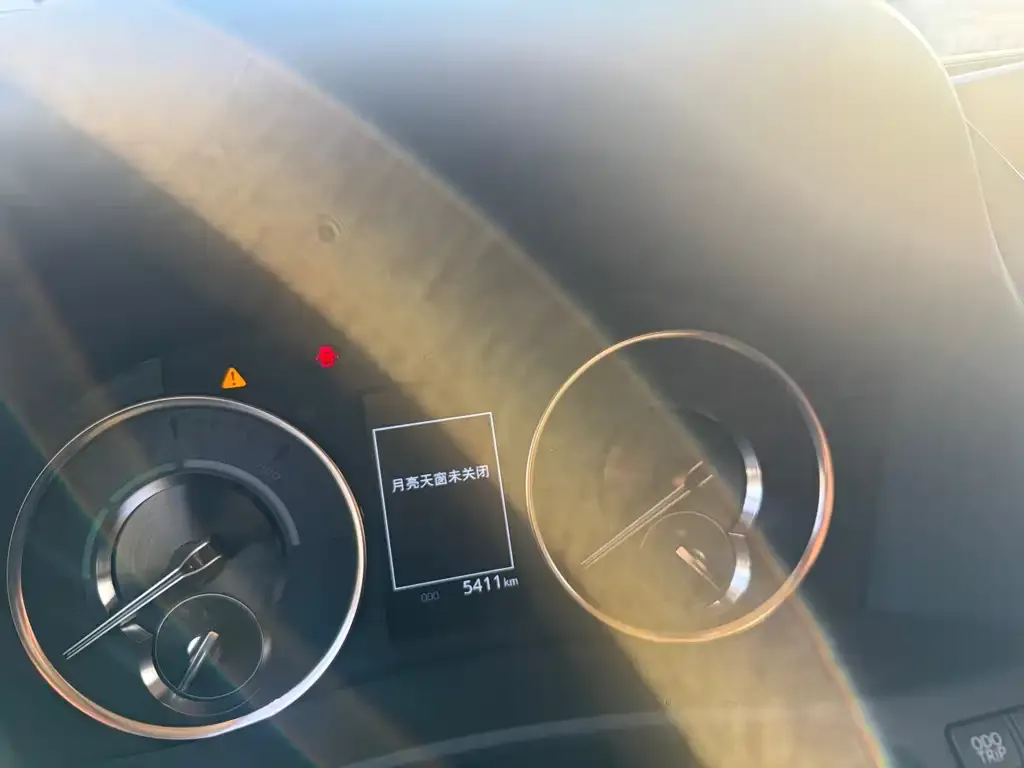 Toyota Vellfire 2023 из CN, фото 5
