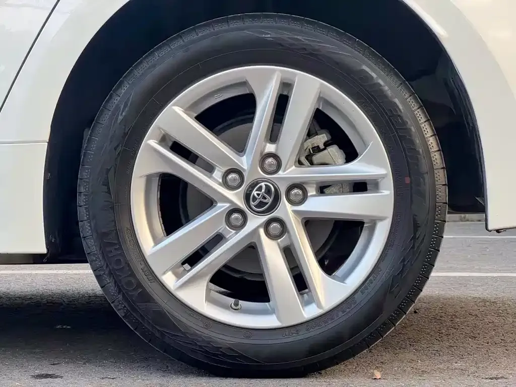 Toyota Levin 2023 из CN, фото 2
