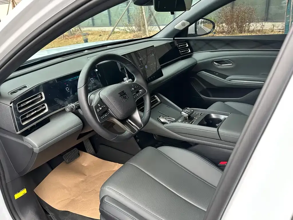BYD Qin L 2025 из CN, фото 5