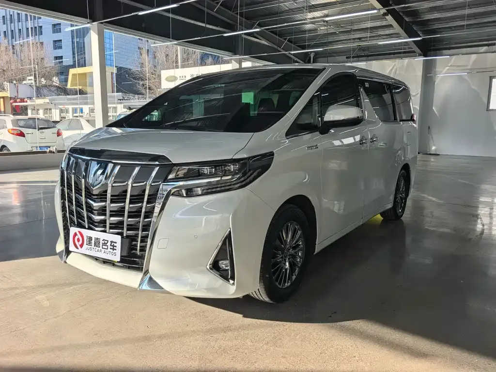 Toyota Alphard 2022 из CN, фото 1