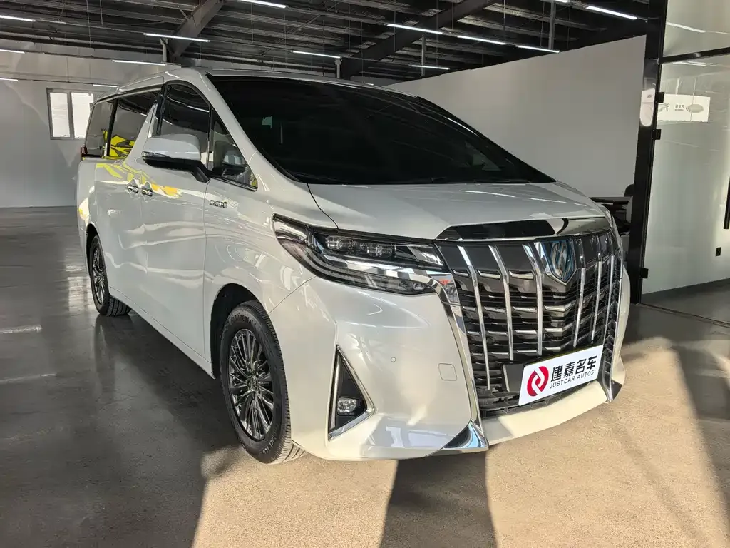 Toyota Alphard 2022 из CN, фото 7