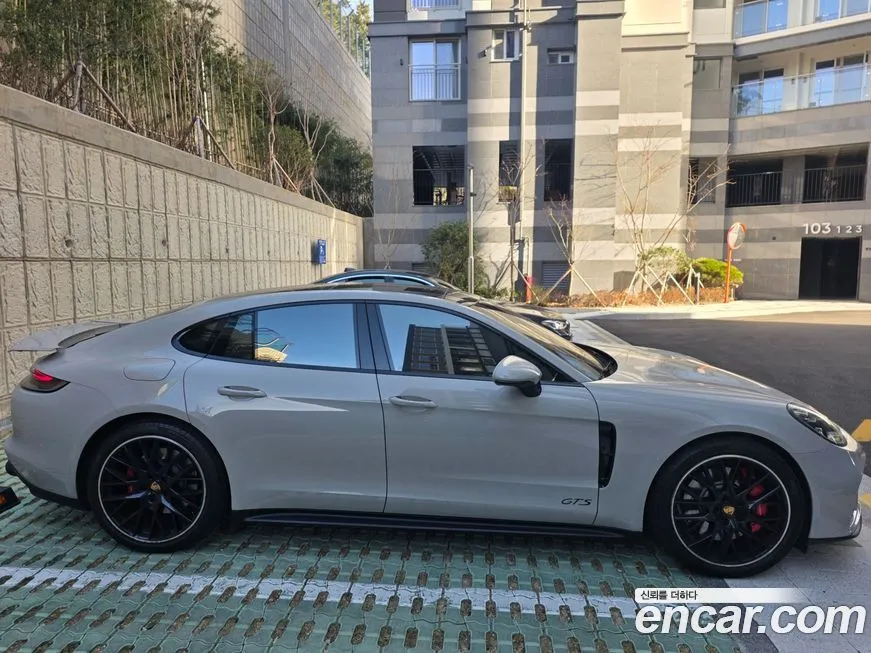 Porsche Panamera 2022 из KR, фото 9