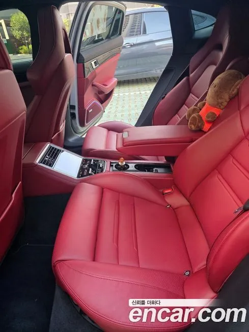 Porsche Panamera 2022 из KR, фото 2