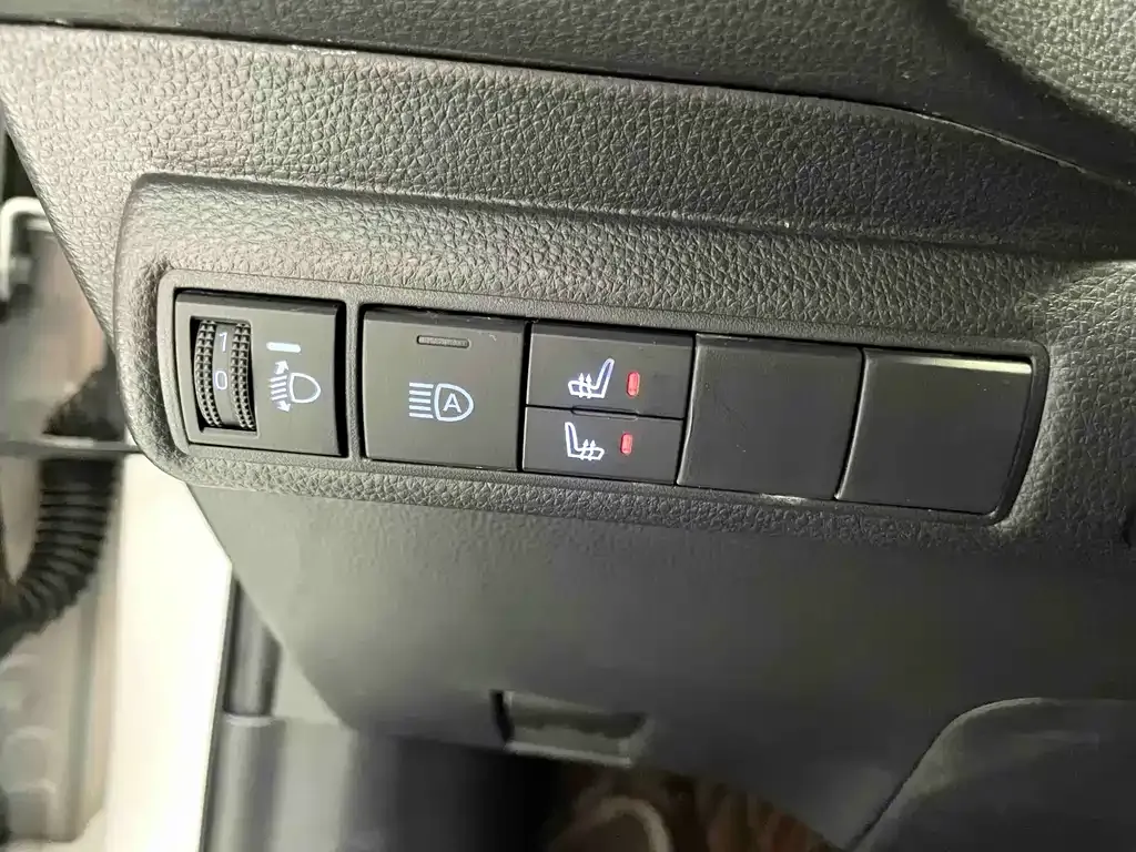 Toyota Corolla 2022 из CN, фото 2