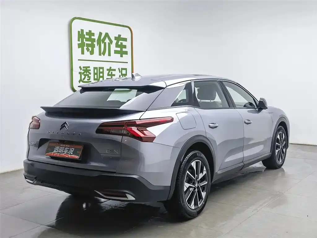 Citroen C5 X 2022 из CN, фото 3