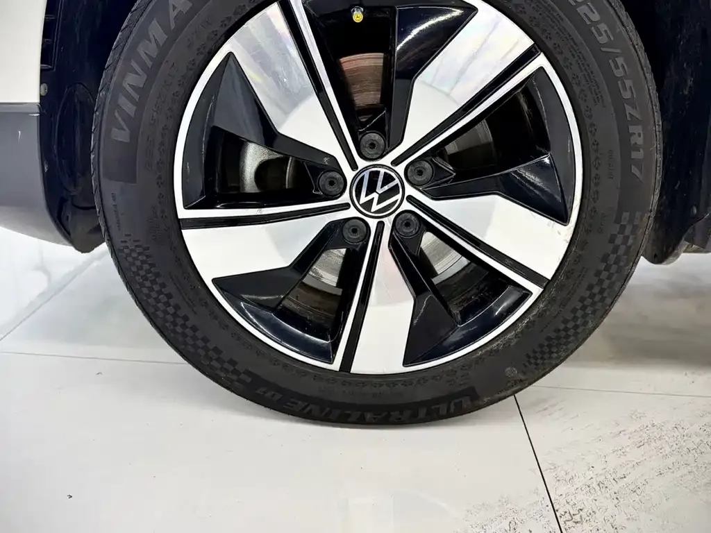 Volkswagen Tharu — фото 9